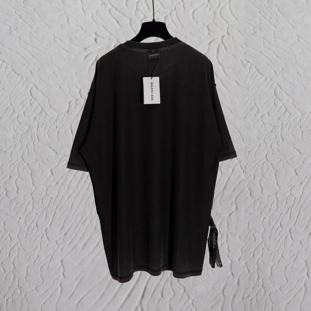 𝐁a𝐋en𝐂i𝐆a ：𝐁A𝐋EN𝐂IA𝐆A/ ： T ： 32 -240 # # Authentic logo 23ss Same Style 23ss New Arrival ❗️❗️❗️ Size：xs s m l